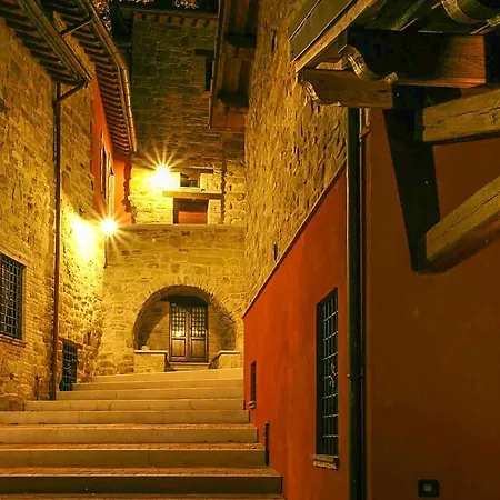 Beautiful In Camerino With Outdoor Swimming Pool, Wifi And 2 Bedrooms Holiday home Crispiero