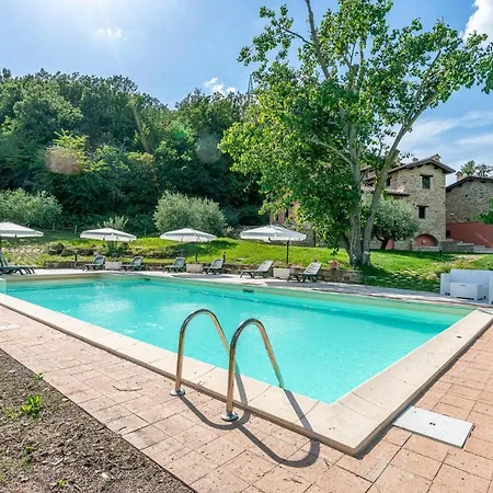 Beautiful In Camerino With Outdoor Swimming Pool, Wifi And 2 Bedrooms *