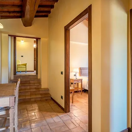 Beautiful In Camerino With Outdoor Swimming Pool, Wifi And 2 Bedrooms * Crispiero