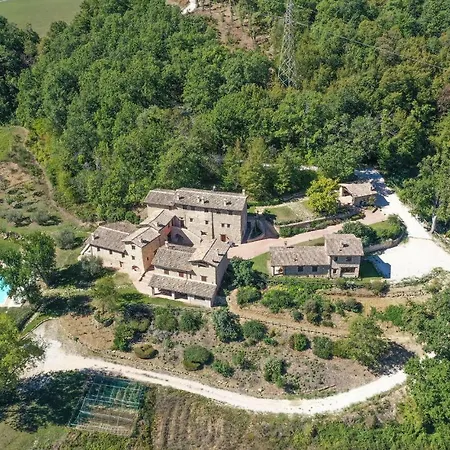 Holiday home Beautiful In Camerino With Outdoor Swimming Pool, Wifi And 2 Bedrooms *
